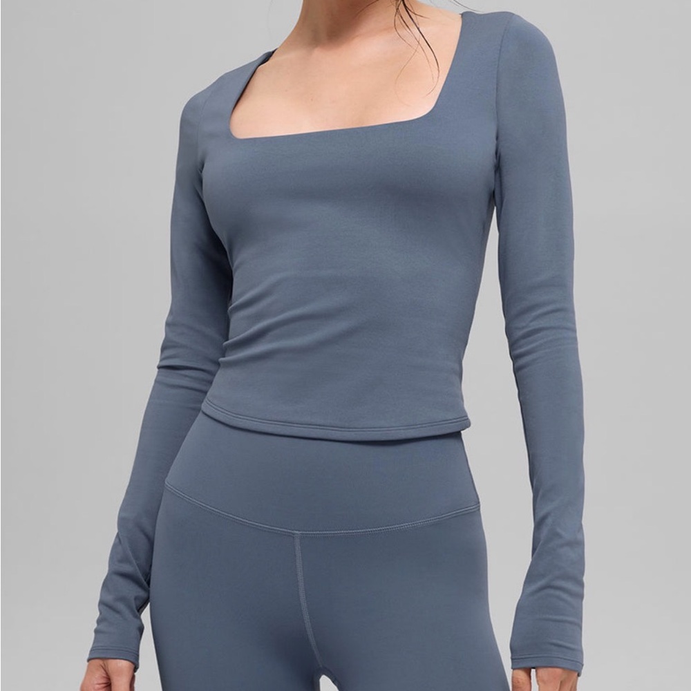 ALO Yoga Softsculpt Precision Long Sleeve in Bluestone EUC Sz Large